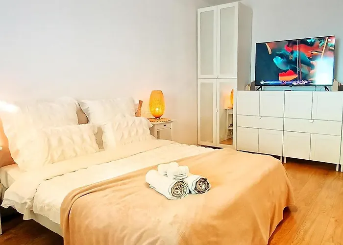 Sema White * Βουκουρέστι