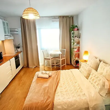 Apartamento Sema White Bucarest