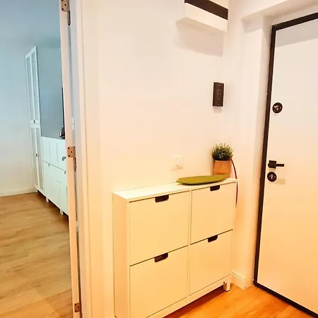 Apartamento Sema White