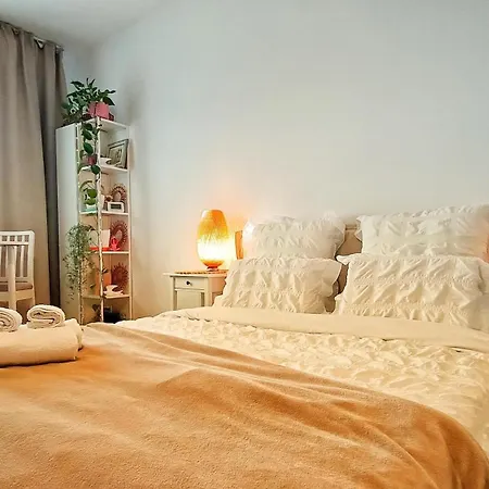 Apartamento Sema White Bucarest