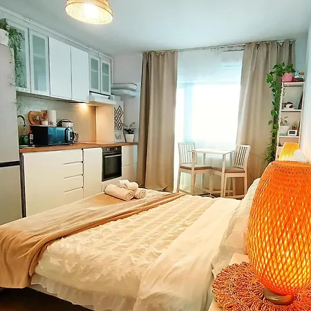 Apartamento Sema White Bucarest